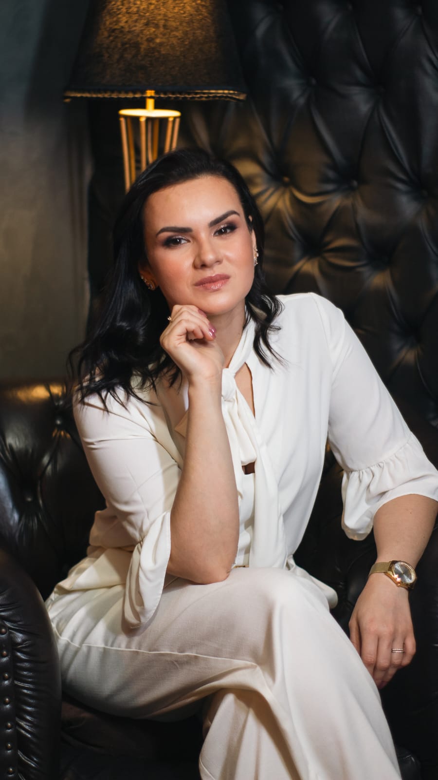 Dra. Verônica Gutierres — Neurologista